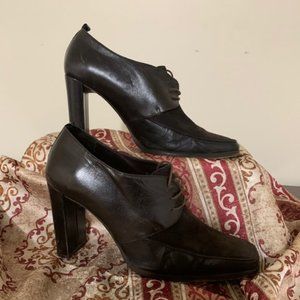 Vintage Via Spiga Leather Oxford Heels